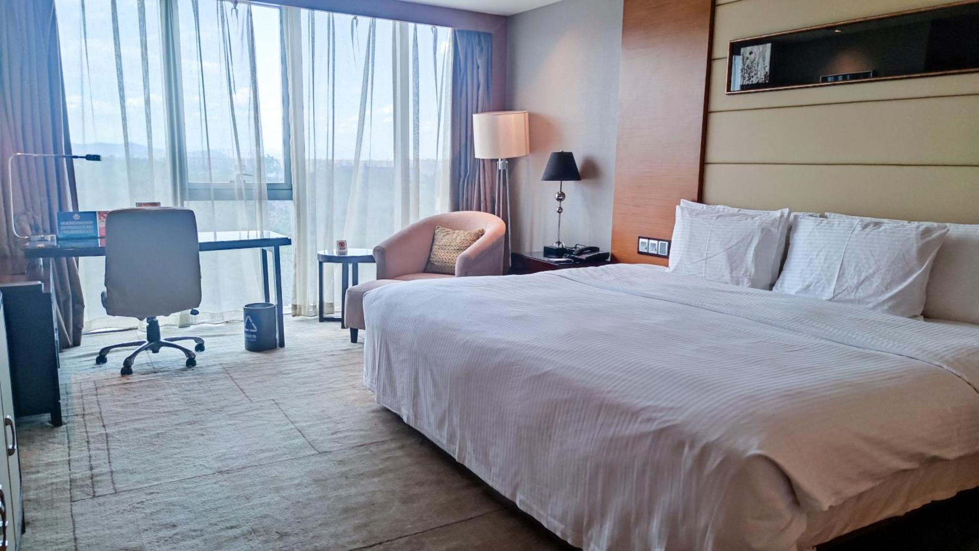 Wanda Realm Beijing Hotel Exterior photo